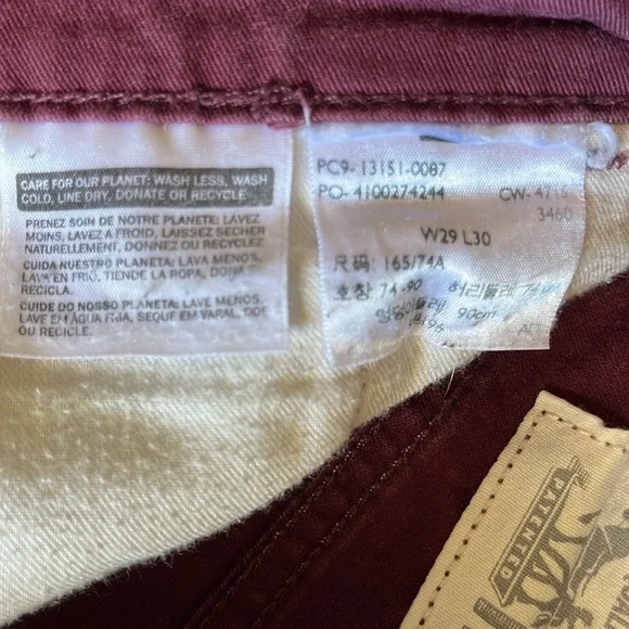 Levi Strauss & Co. maroon jeans  W29 x L30 as shown on tag - Picture 6 of 6